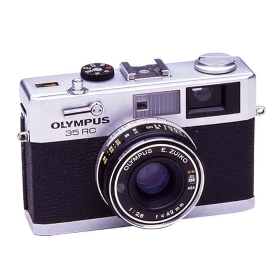 かわいいカメラを飾る (KONICA SAKURA PAK 100)｜夢望庵 / Mubou-an