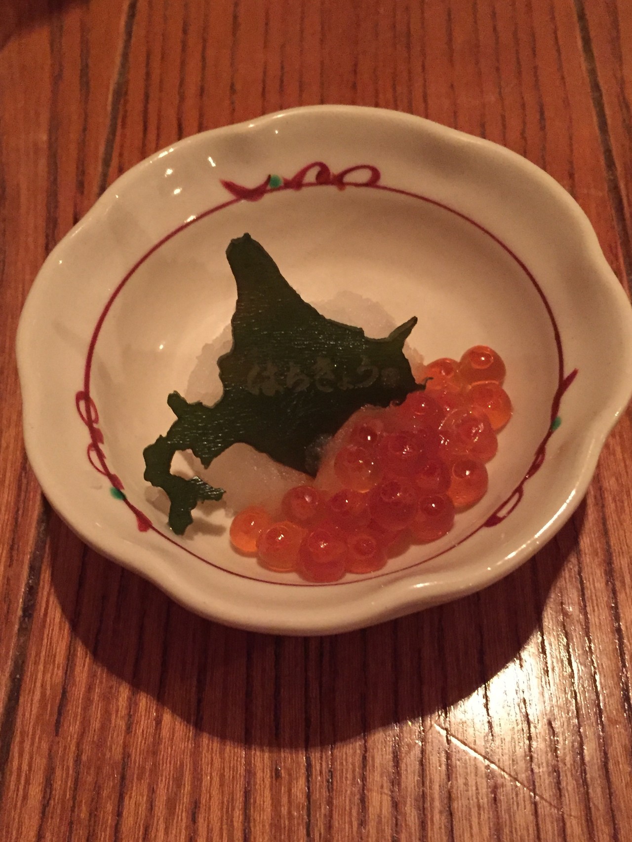 初日夕飯の居酒屋で出た最初のメニュー。昆布が北海道型! 画像17