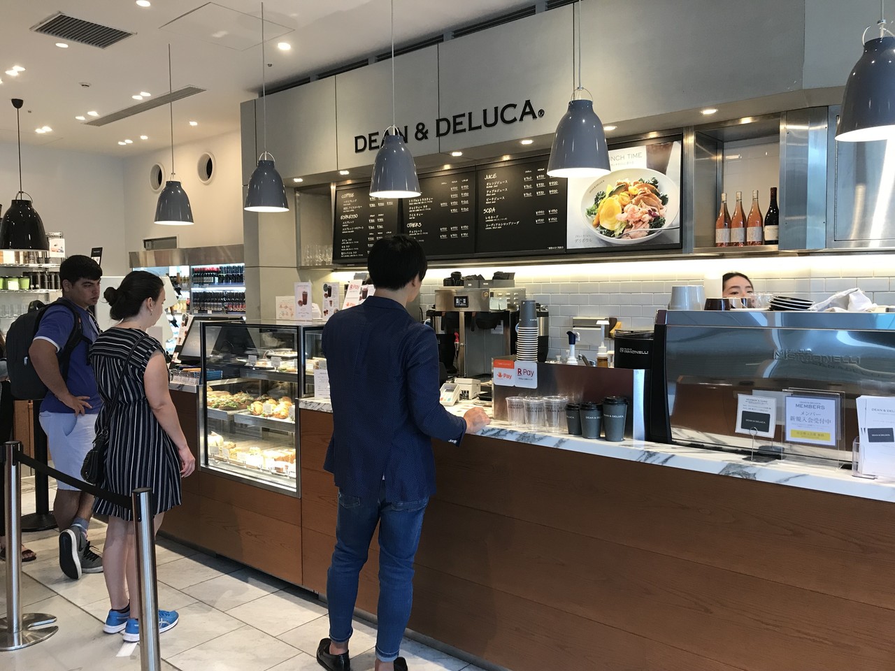 ニューヨーカーから愛された高級食料品店 Dean Deluca が失墜したワケ Foody Style