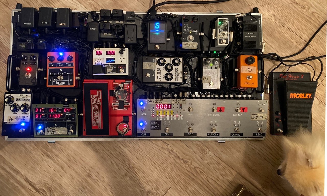 エフェクター等　音楽機器　11台まとめ Pedalboard with High-End Power Cables 【Tsuyoshi】 - YouTube