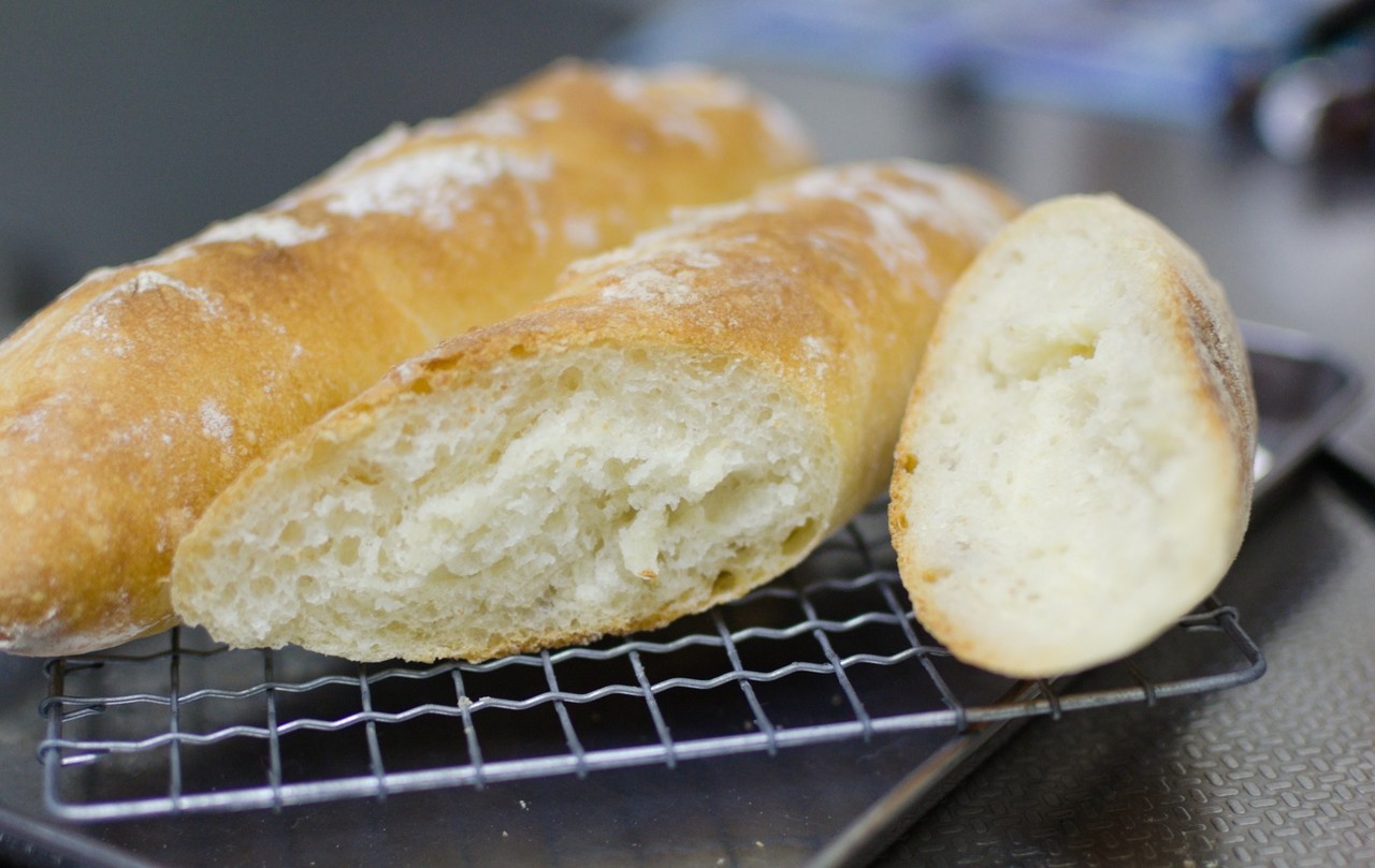 初心者 リスドォルを買ったのでフランスパンのようなものを焼いてみた 準小麦粉 週末プログラマー ポン Note