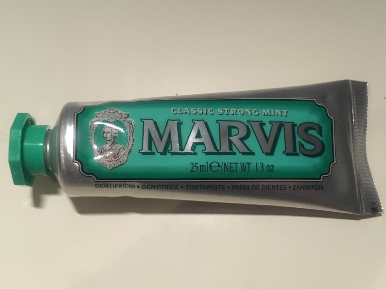 マービス Marvis イタリア産のカラフルな歯磨き粉の種類紹介 ミラノで買える場所はここ Nao Masunaga Note