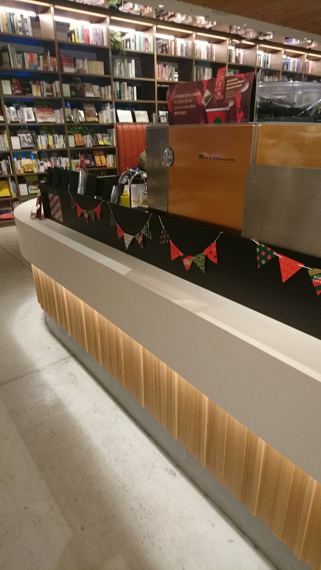 渋谷 スクランブル スクエア スタバ