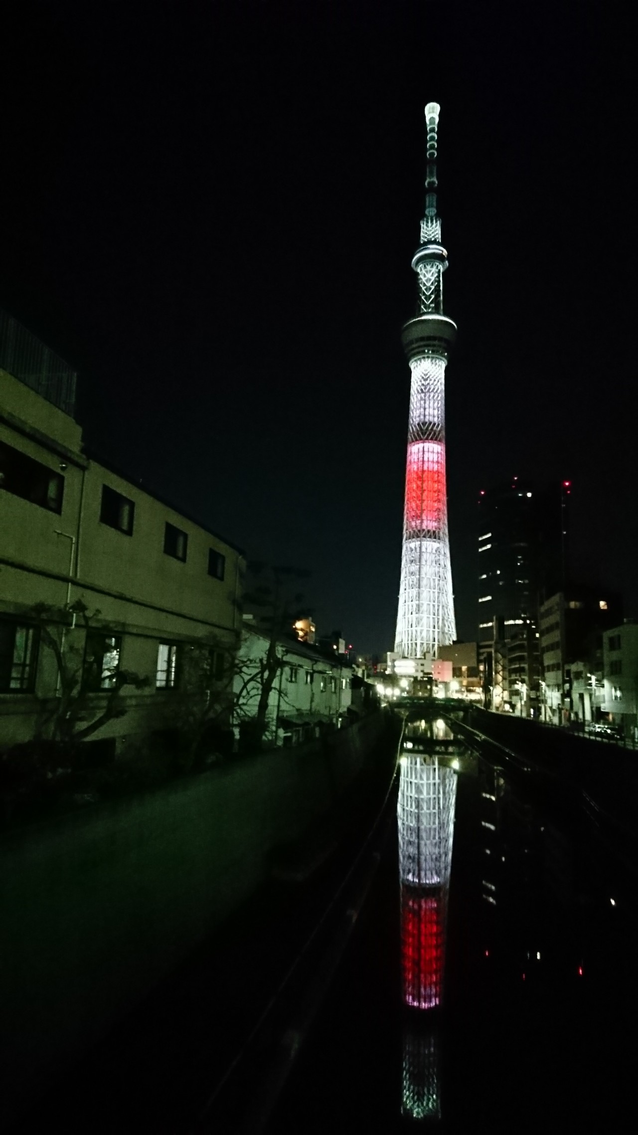 スカイツリー 元旦 最高のイラストと図面