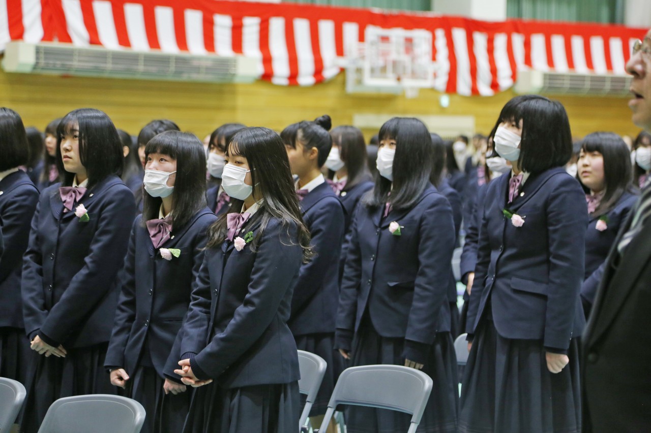 石巻地方で高校卒業式 在校生不在 寂しさ残る春 マスク多く消毒液も設置 石巻days 未来都市の生き方 Note