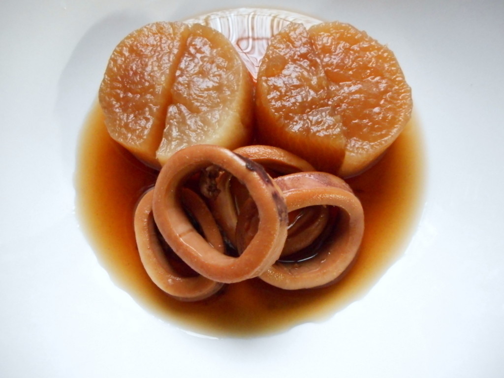 夕ご飯はイカと大根の煮物 ミョウガの甘酢漬け 海苔の佃煮 ๑ ๑ ﾓｸﾞﾓｸﾞまた明日 ウズ Note