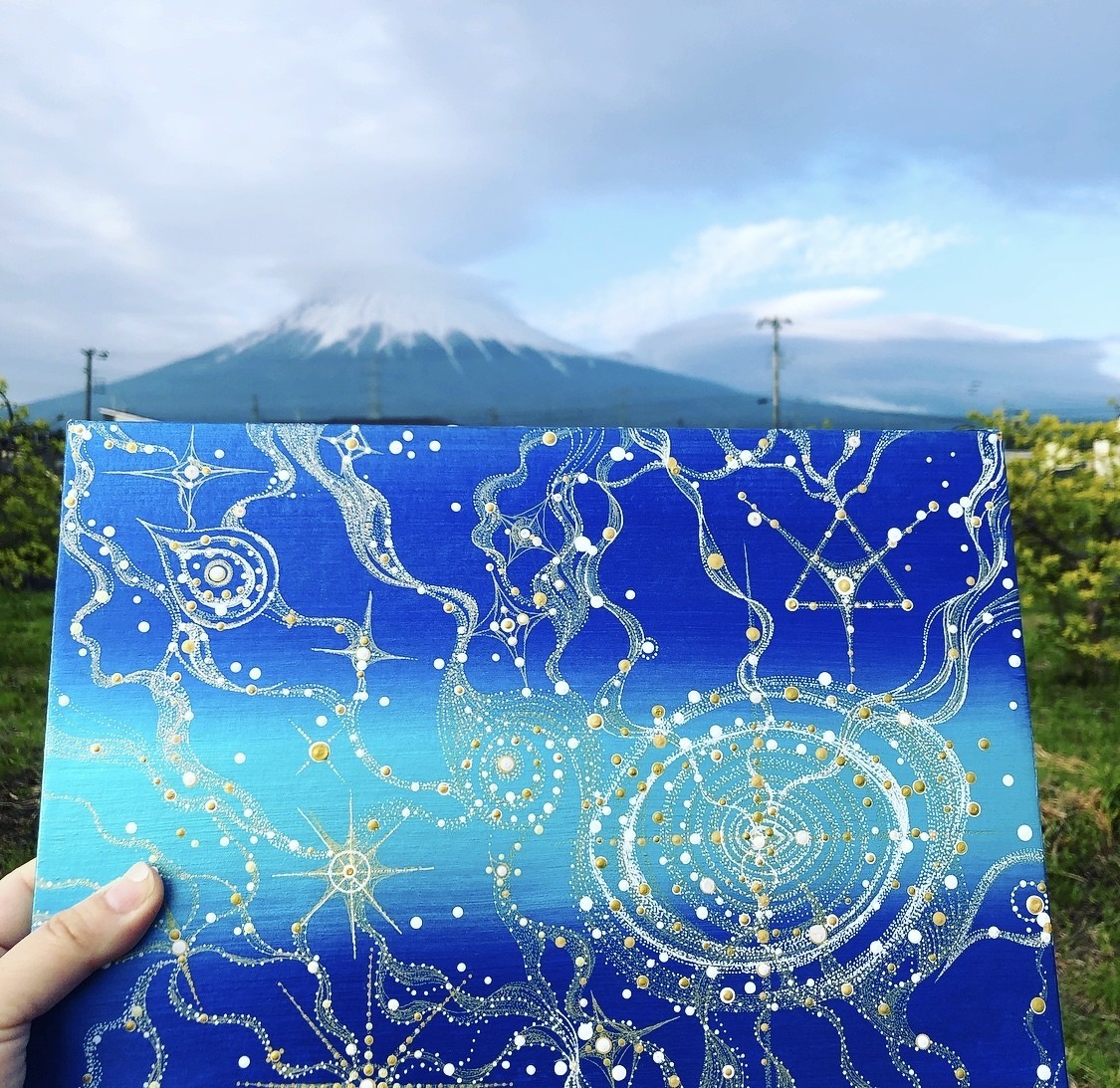 富士山の麓で の絵の具現化 菅井 直美 Note