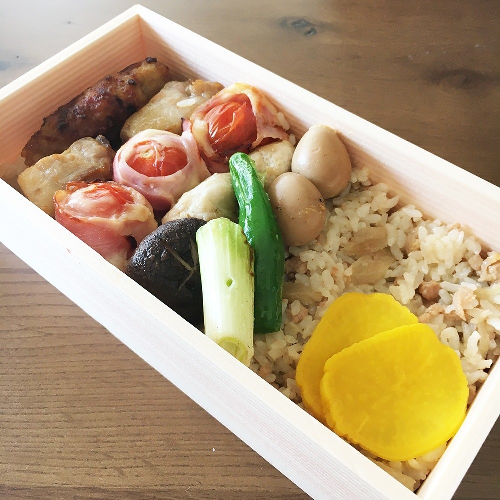 焼鳥弁当｜弓削聞平
