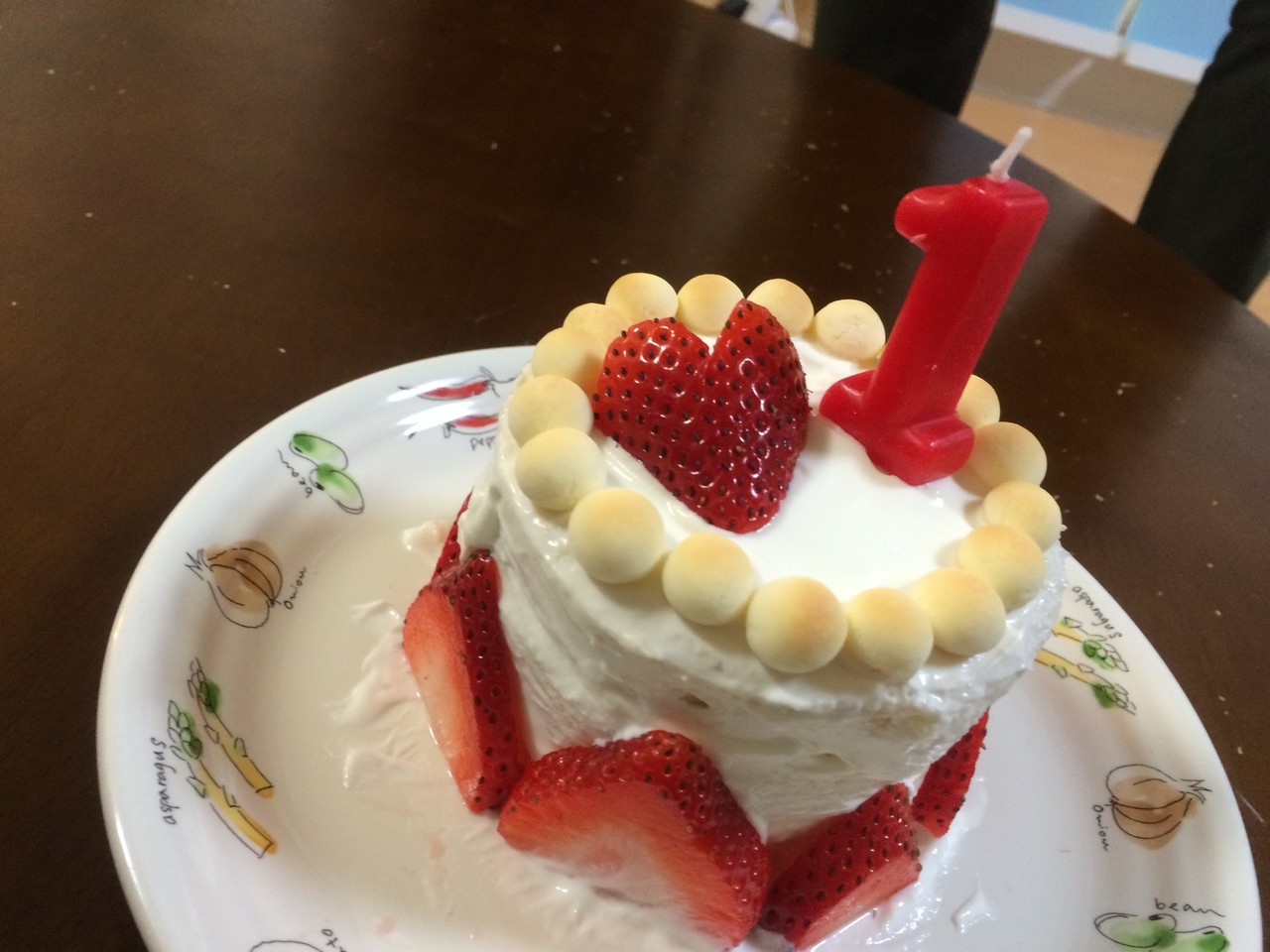 ケーキ 手作り 誕生日 食べ物の写真