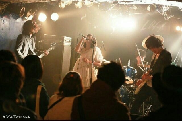 イツエとわたしの青①｜inkyo / koharu