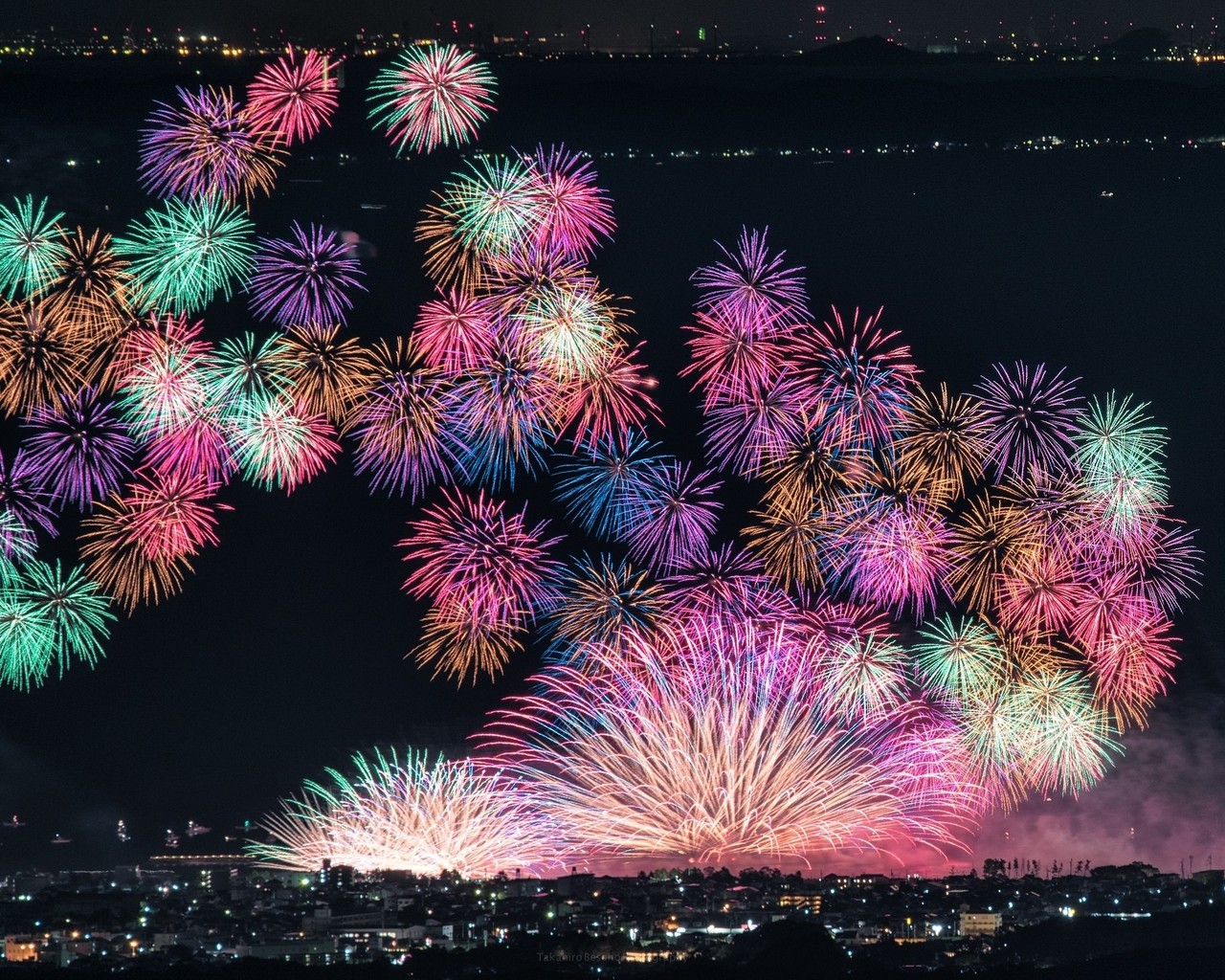 なぜ超望遠レンズで花火を撮ることにこだわるのか 別所隆弘 Takahiro Bessho Note