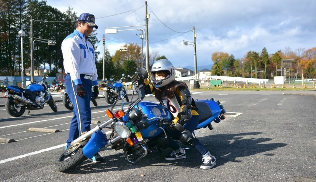 バイク 大型二輪教習 一日目 1 12 クオンタム Note